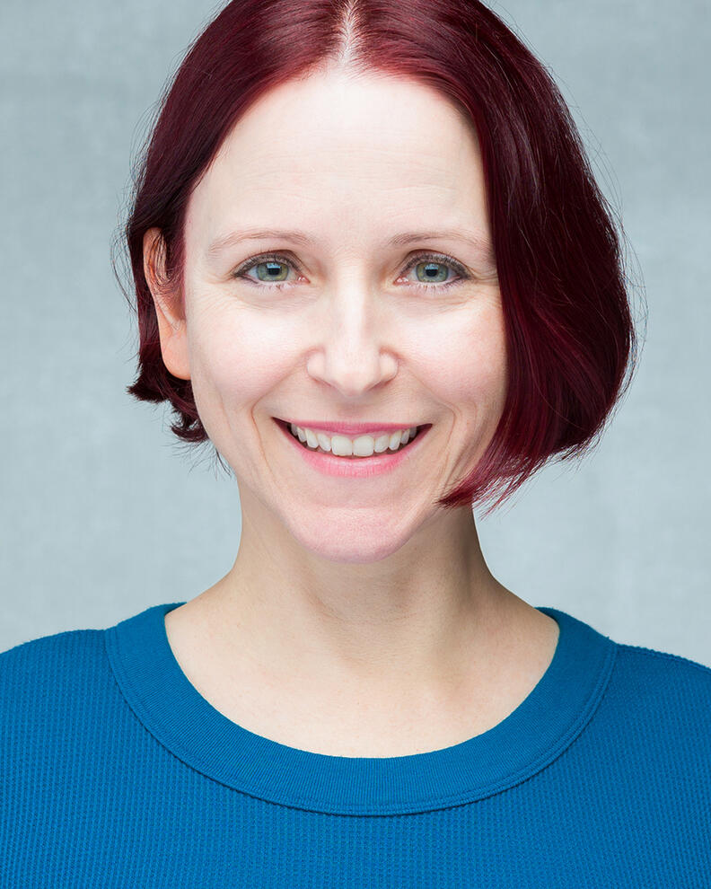 Professional actress headshot of woman Heather Silvio by Tampa photographer Sidney Oster